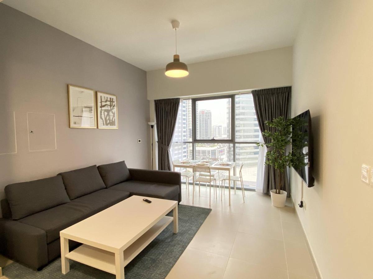 شقة Lux Bnb Bellevue Tower Downtown دبي المظهر الخارجي الصورة